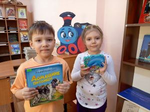 Литературный паровозик «Мы едем, едем, едем…»