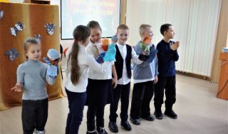 Пригласительный билет «Заходите в гости к сказке» Пригласительный билет «Заходите в гости к сказке»