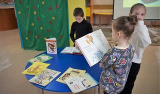 Праздник-проказник «Не прожить на белом свете без любимых книжек детям»