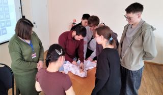 Игра «Семья – это…»