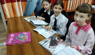 Громкие чтения «Сказки родного края» Громкие чтения «Сказки родного края»