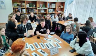 Интеллектуальная игра «Охотники за словом» Интеллектуальная игра «Охотники за словом»