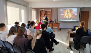 Фольклорный час «Здравствуй, Масленица!» Фольклорный час «Здравствуй, Масленица!»