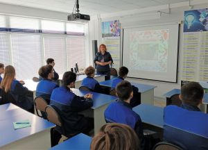 Фолк-игра «Мир русских традиций» Фолк-игра «Мир русских традиций»