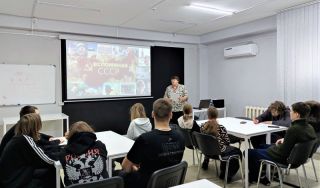 Интеллектуальная игра «Вспоминая СССР» Интеллектуальная игра «Вспоминая СССР»