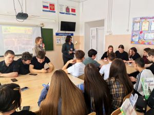 Игра «Семья – это…» Игра «Семья – это…»