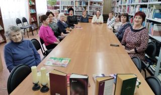 Музыкально-поэтический салон «Весенние мотивы»