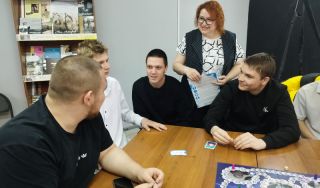 Игра «Космический артист» Игра «Космический артист»