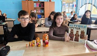 Этнографическая видеоэкскурсия «Россыпь народных талантов» Этнографическая видеоэкскурсия «Россыпь народных талантов»
