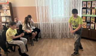 Развлекательное ассорти «Добрым смехом смеются дети» Развлекательное ассорти «Добрым смехом смеются дети»