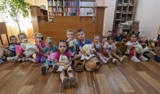 Пушистая карусель «Кошечки, собачки» Пушистая карусель «Кошечки, собачки»