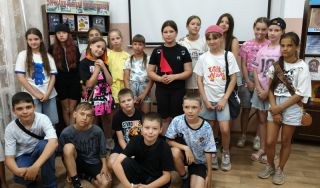 Военный эшелон «В парадном строю 41 года»