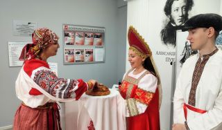 Окружной форум «Языки народов России: живая традиция» Окружной форум «Языки народов России: живая традиция»