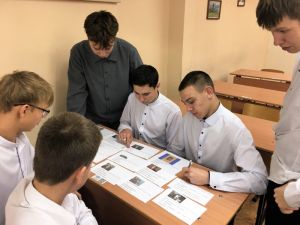 Литературная игра «Поэзии чарующие звуки» Литературная игра «Поэзии чарующие звуки»