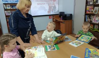 Добрые истории «Бабушка, дедушка, я – настоящие друзья»